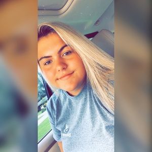 Meet your Posher, Mackenzie